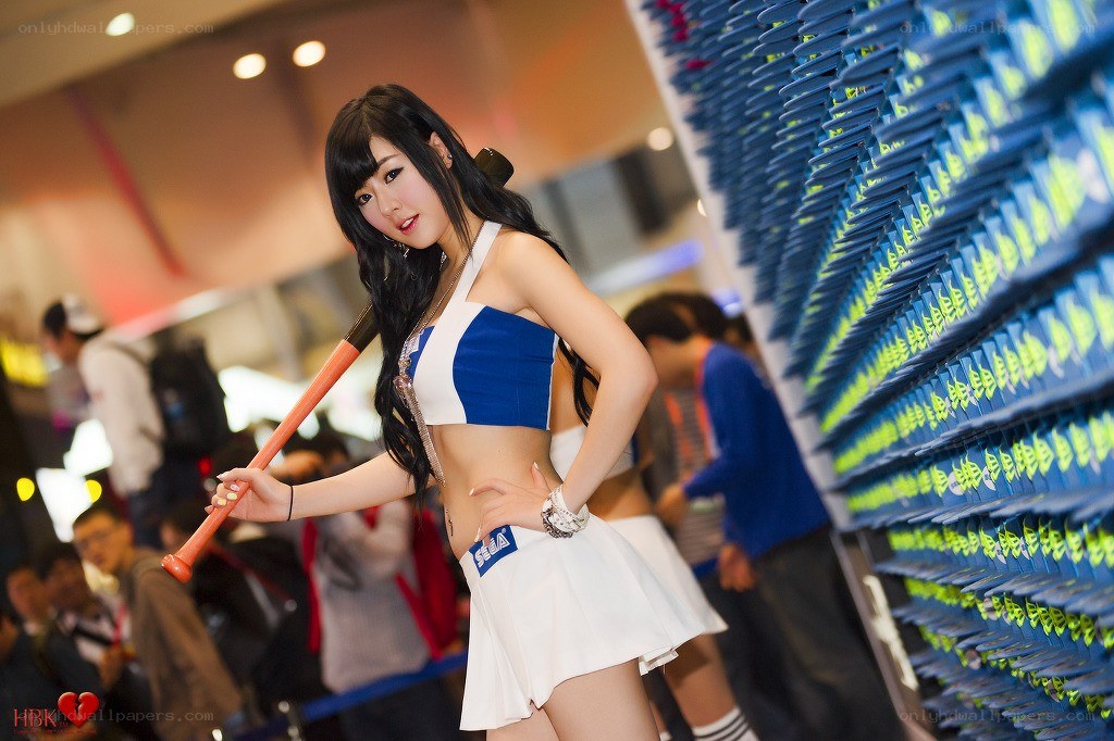 cosplayer with baseball bat