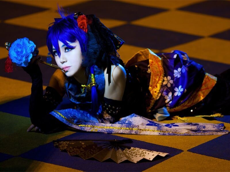 Cosplayer with Blue Hair — Dramatic
