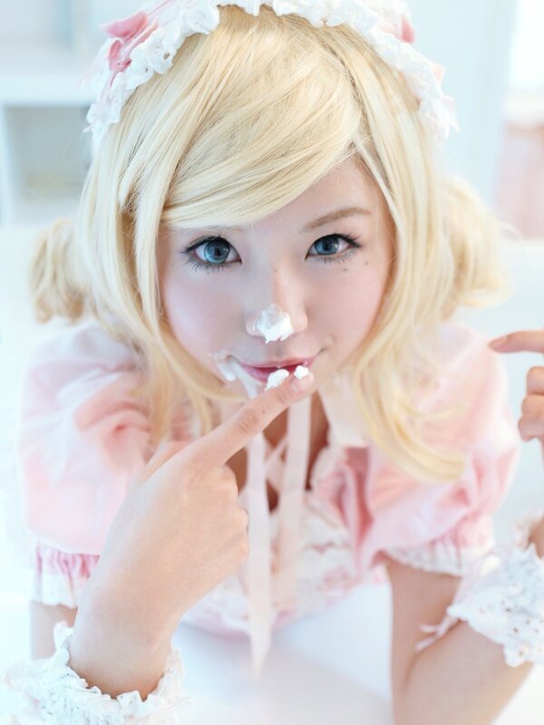 cosplayer with cream on face