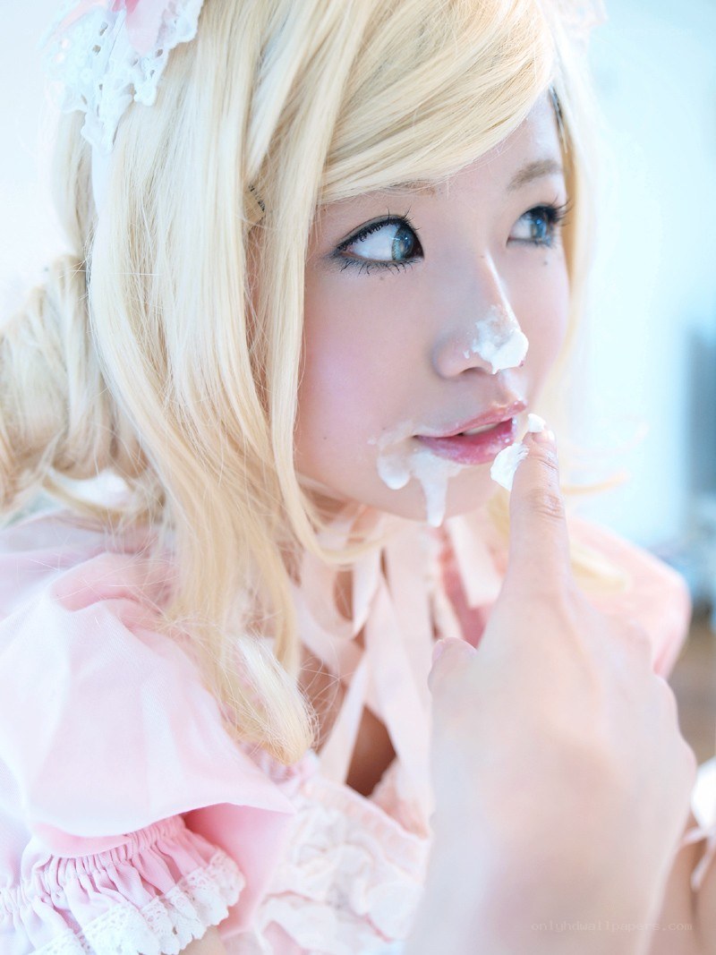 cosplayer with cream on face