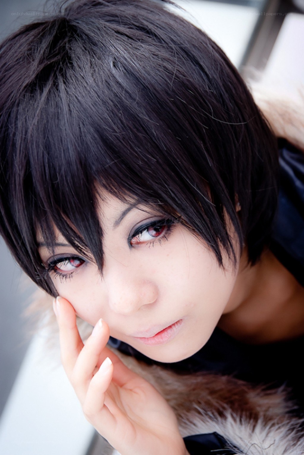 cosplayer with dark hair