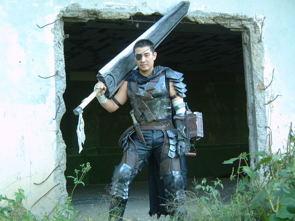 cosplayer with giant sword