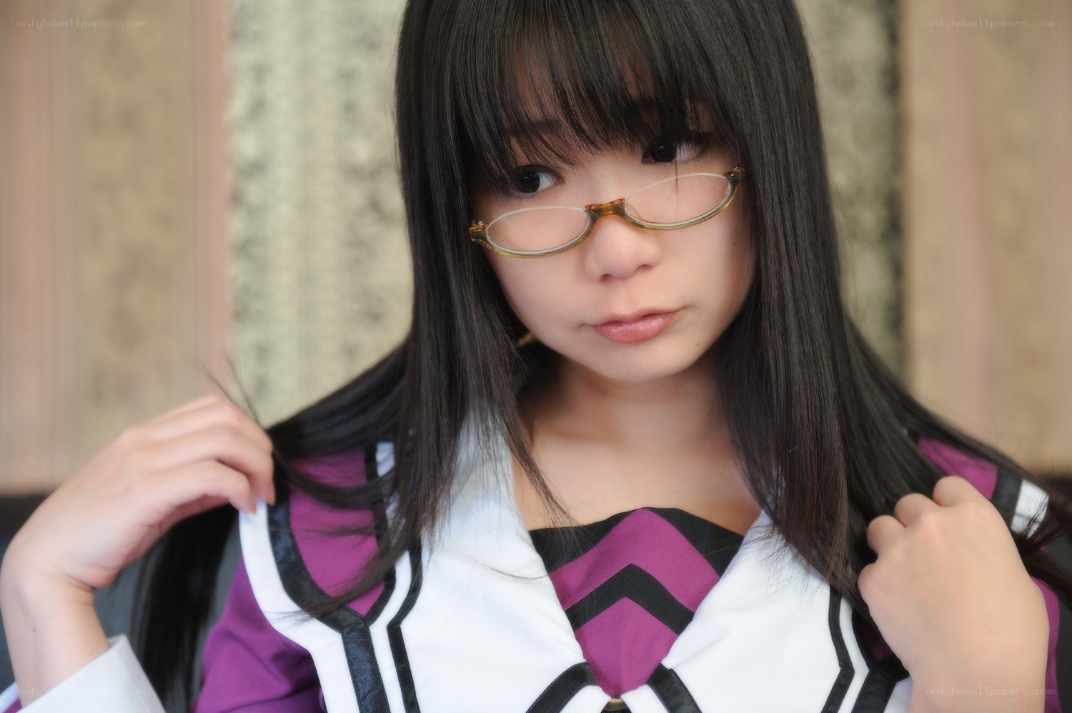 cosplayer with glasses