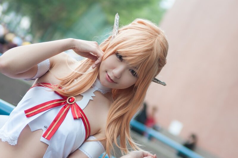 cosplayer with orange hair