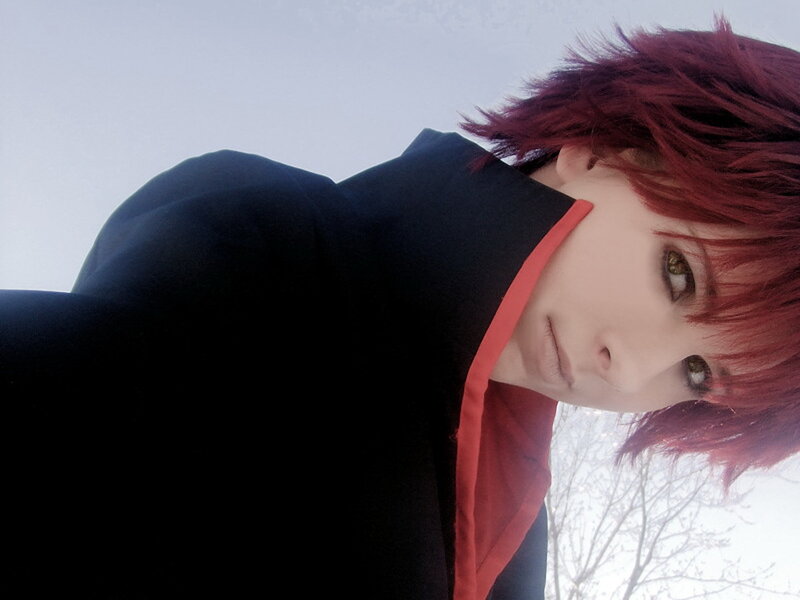 cosplayer with red hair