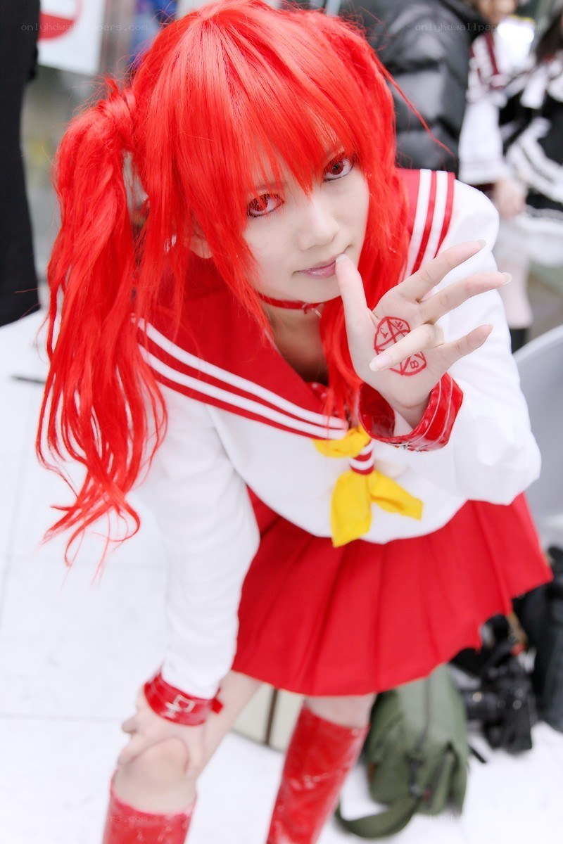 cosplayer with red hair