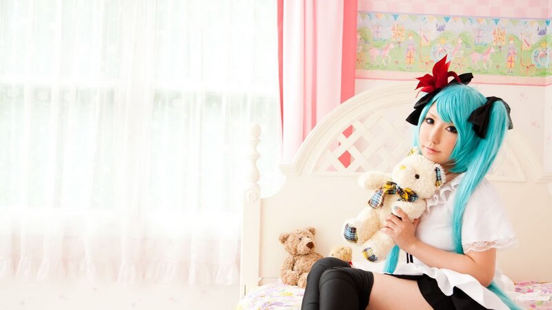 cosplayer with teddy bear