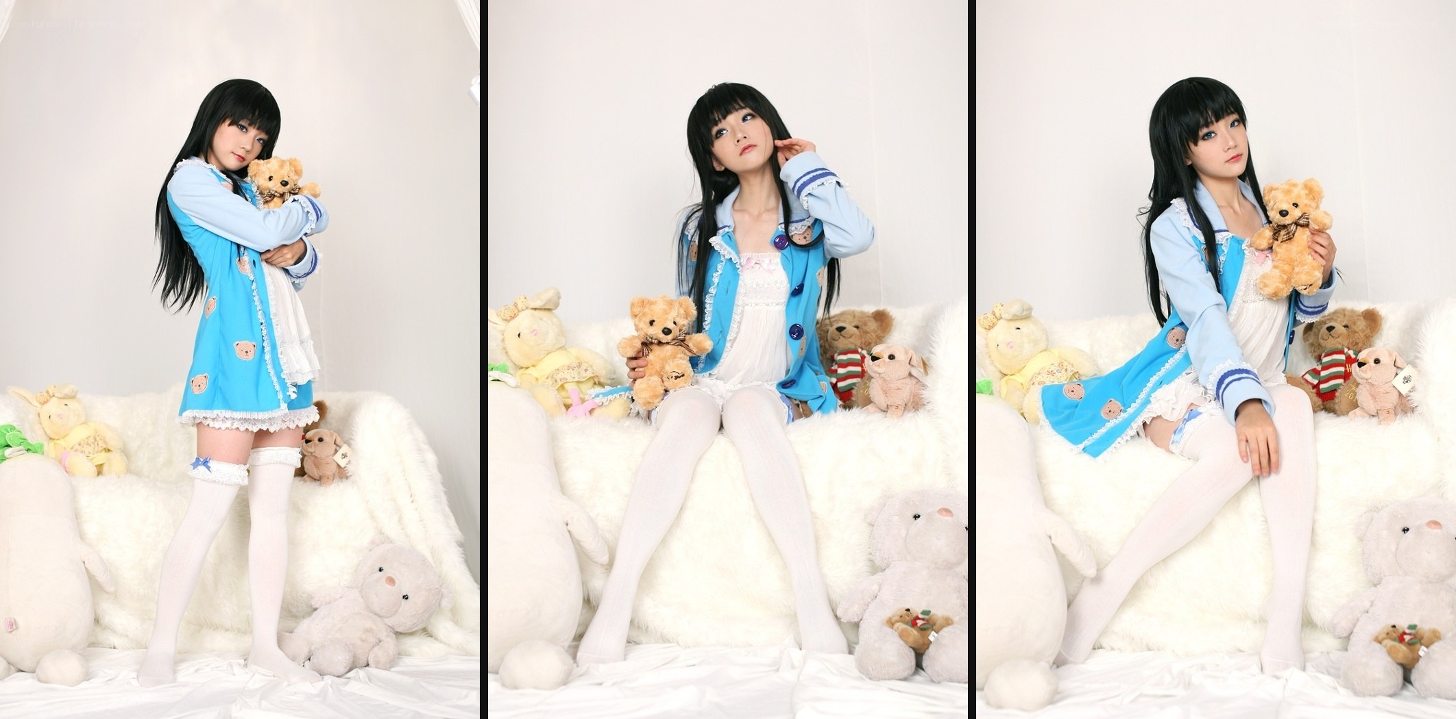 Cosplayer with teddy bears