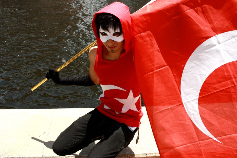cosplayer with turkish flag