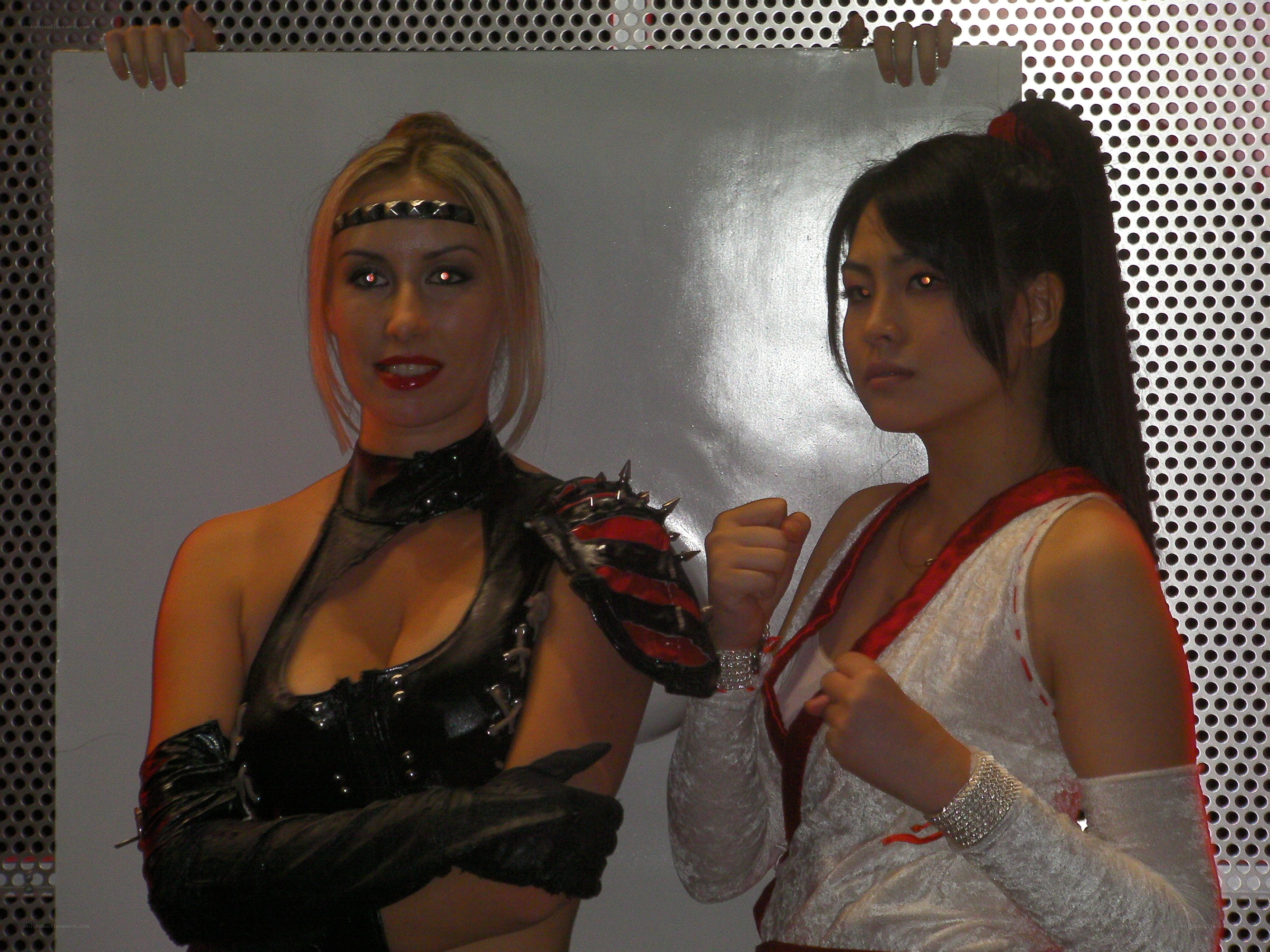 cosplayers posing at event
