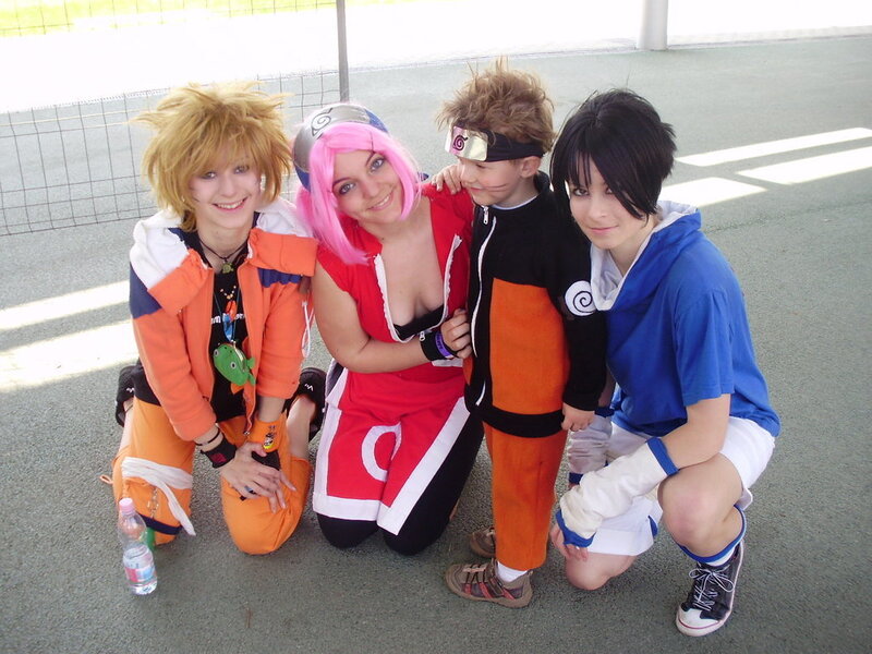 cosplayers posing together