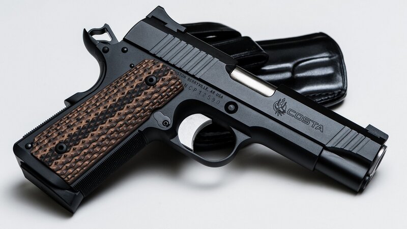 Costa pistol with wood grips