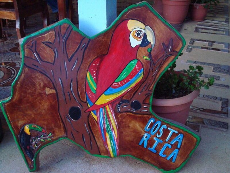 Costa Rica parrot sign
