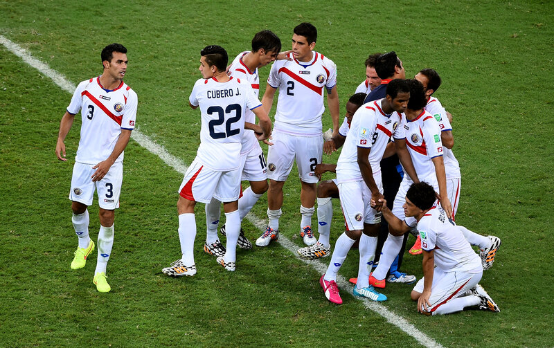 Costa Rica soccer team huddle
