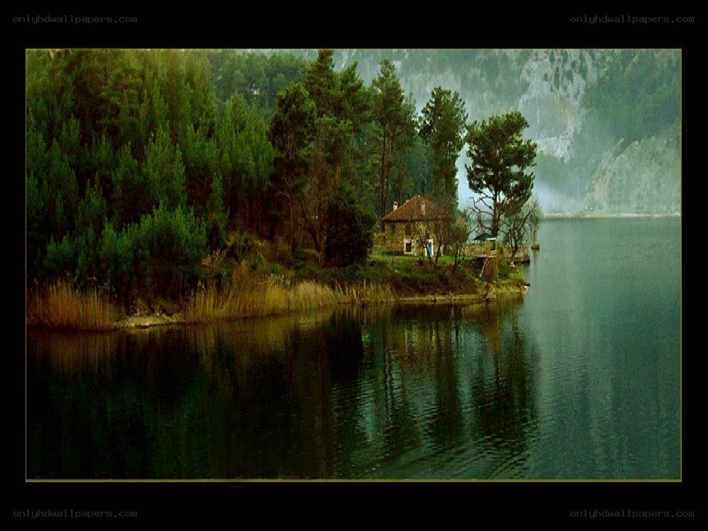 Cottage by the lake