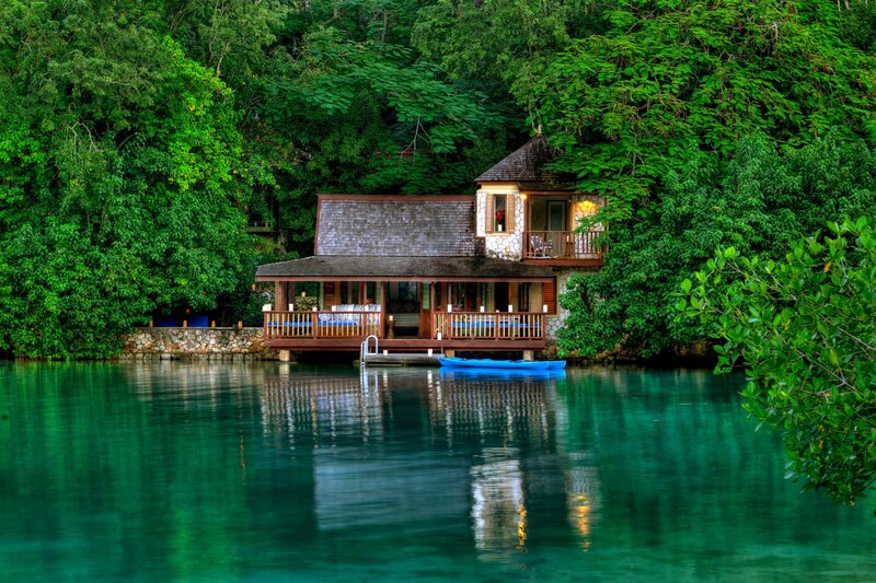 Cottage by the water