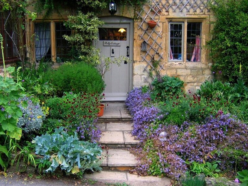 cottage garden with stone path