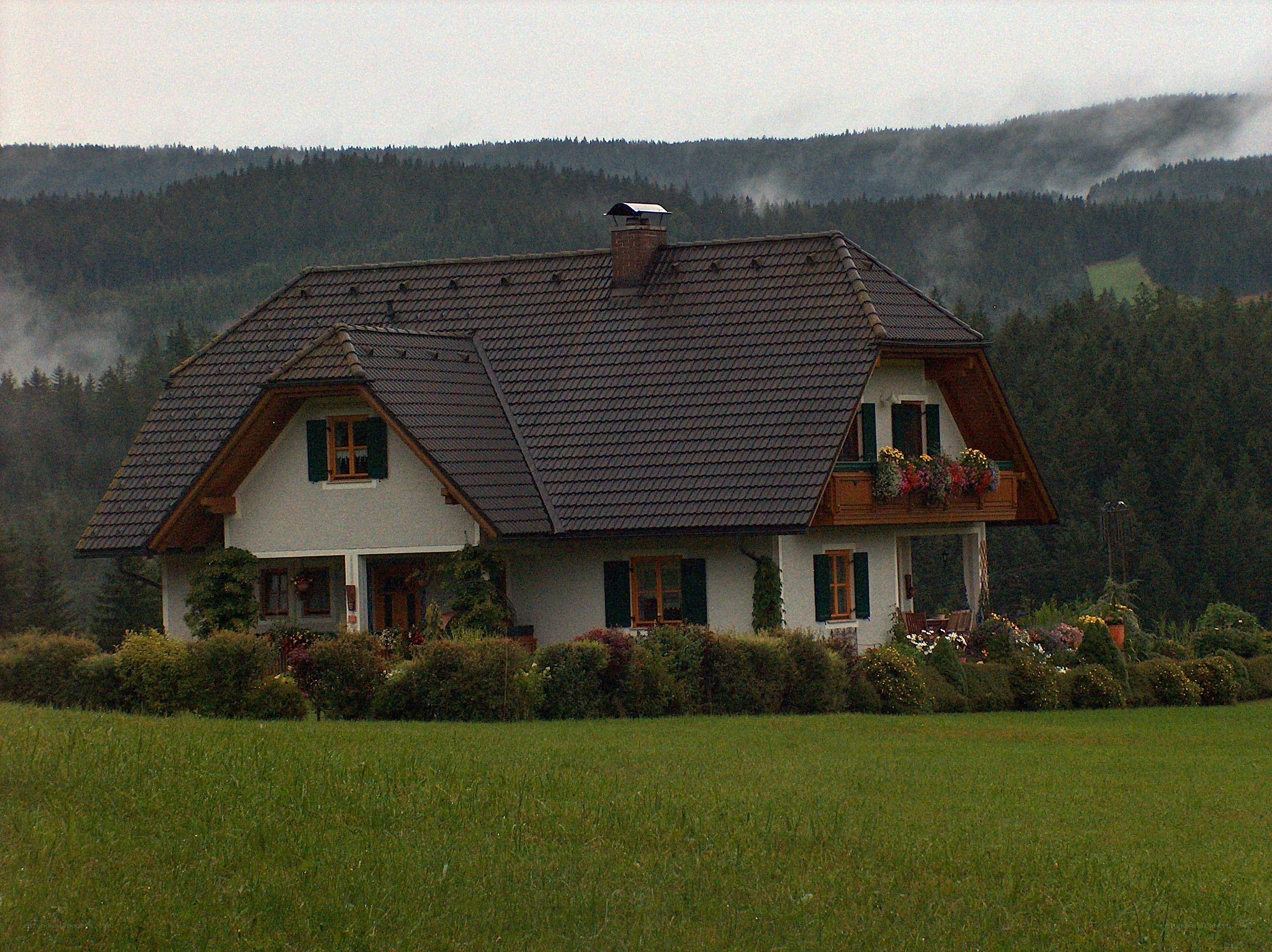 Cottage in a mountain valley