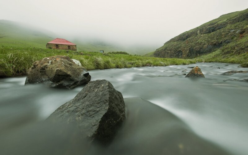 Cottage in Misty Valley