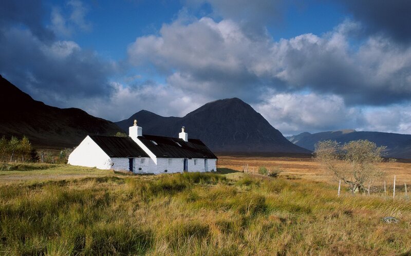 Cottage in the Scottish Highlands