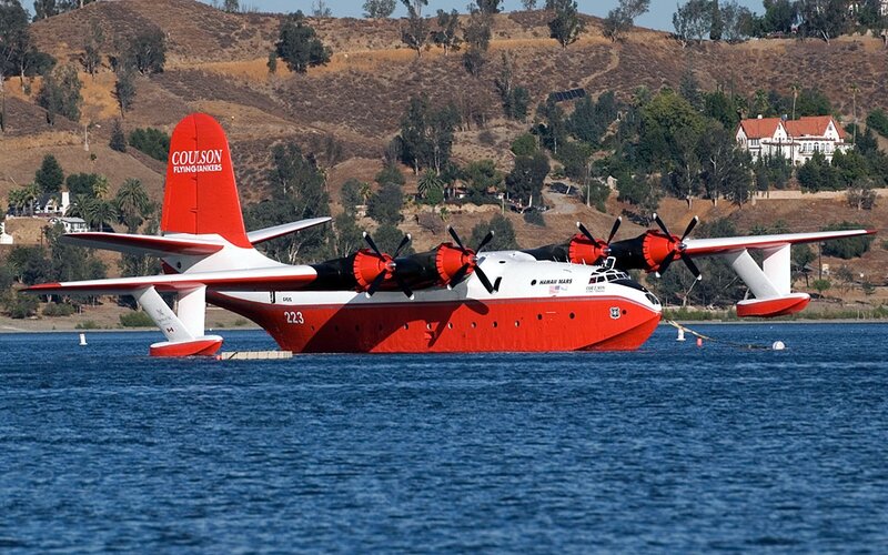 Coulson Flying Tankers aircraft