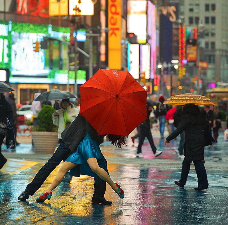 Couple Dancing in Rain — Red, Dramatic