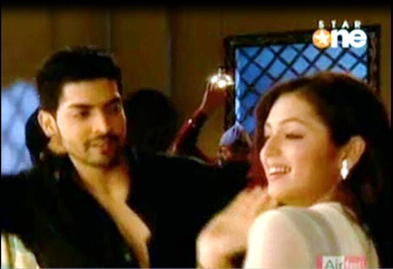 couple dancing on tv show