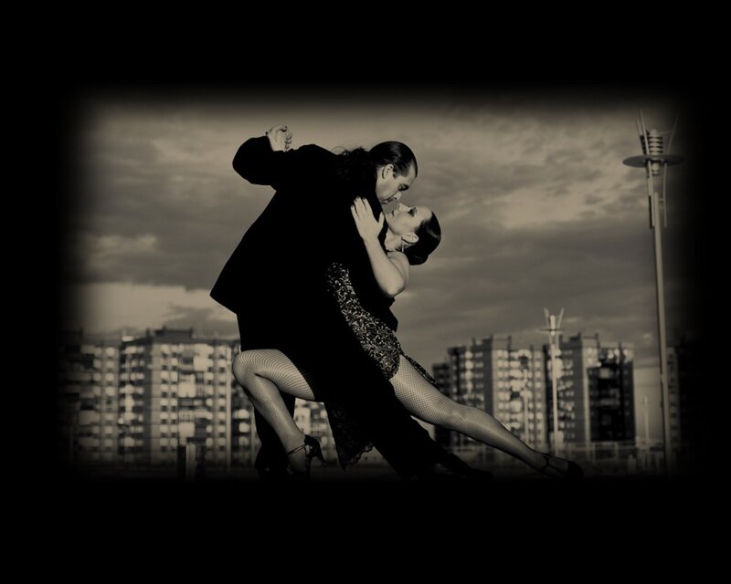 Couple Dancing Tango — Black, Dramatic, Sunset