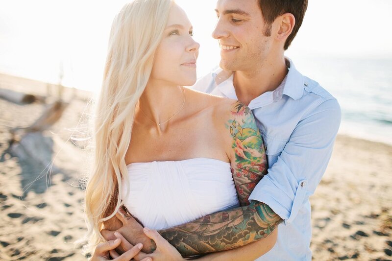 Couple Embracing on Beach — White, Romantic, Sunset