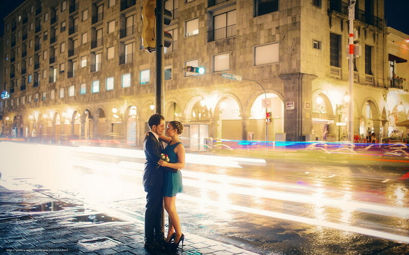 Couple Embracing on Street — Yellow