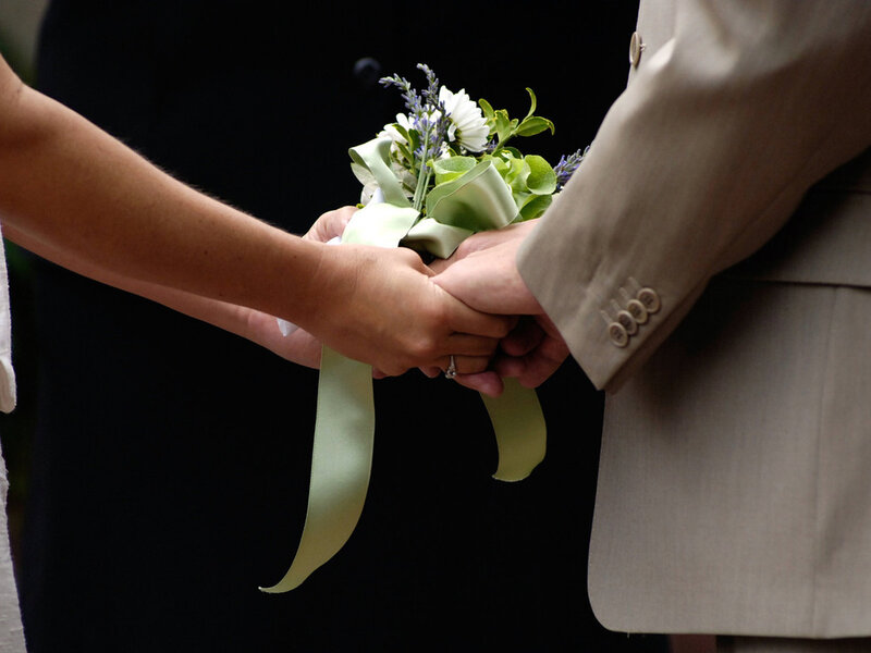 Couple Holding Hands — Black