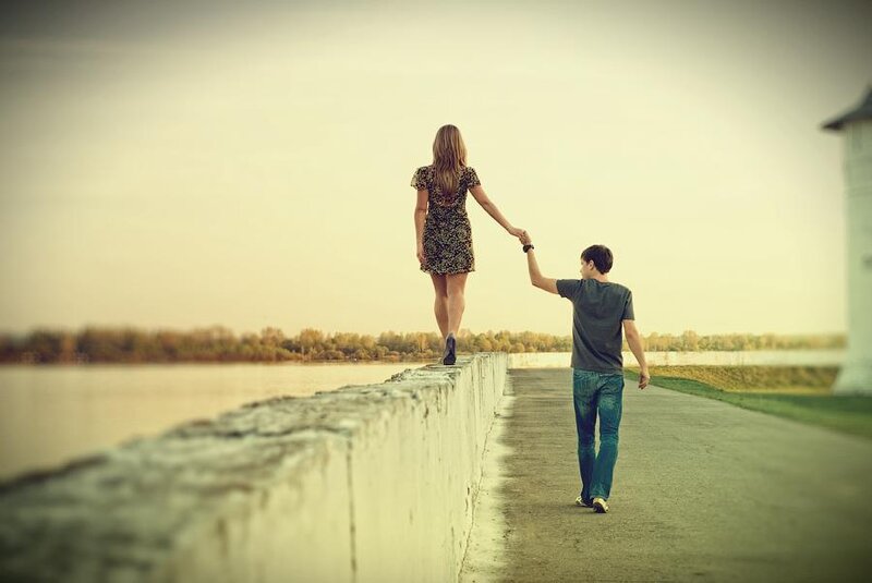 Couple Holding Hands — Gray, Calm