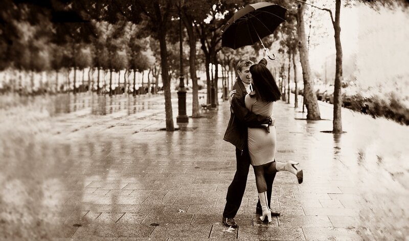 Couple Hugging in Rain — Black