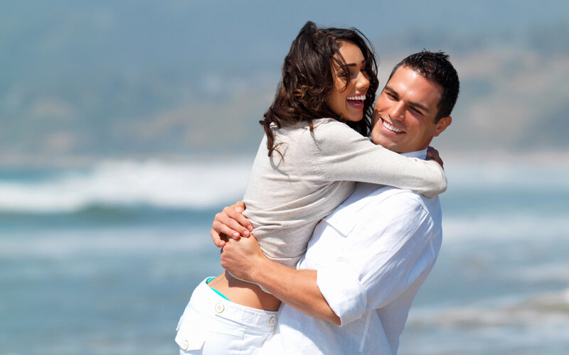 Couple Hugging on Beach — Blue