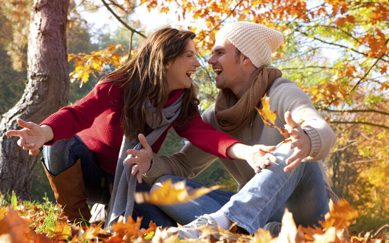 Couple in Autumn Park — Orange, Joyful