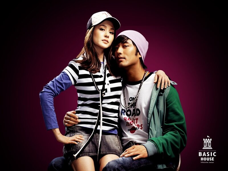couple in casual fashion