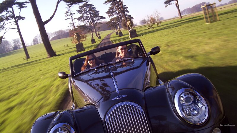 Couple in Convertible Car — Green