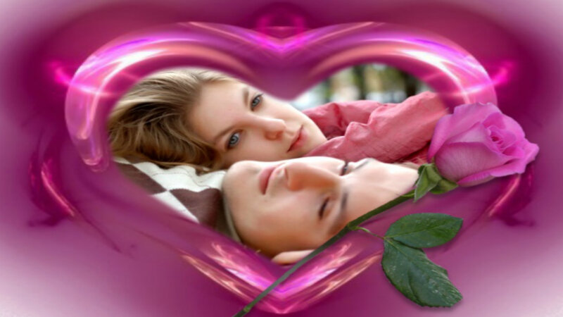 Couple in Heart Frame — Pink