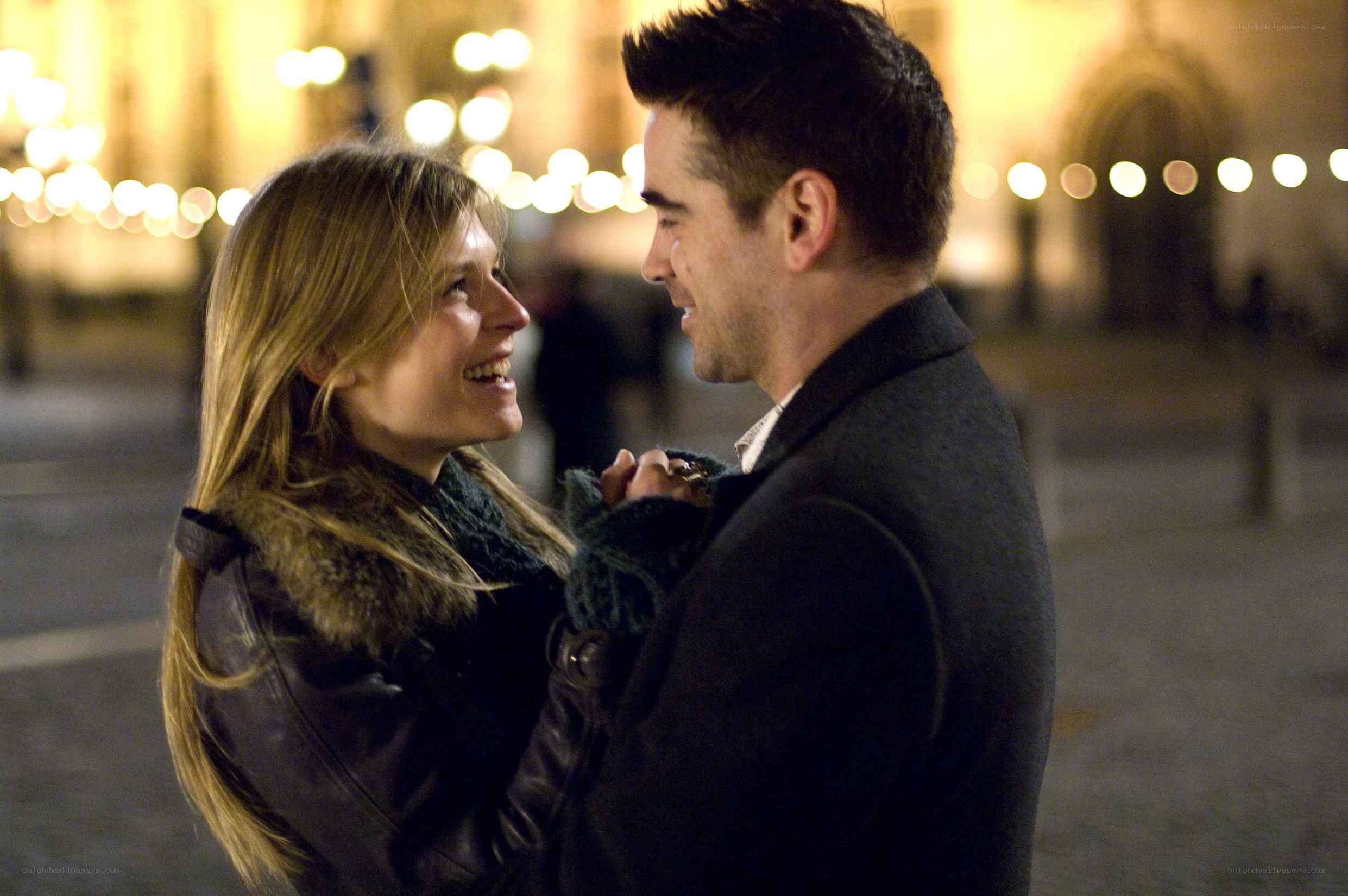 couple in love at night