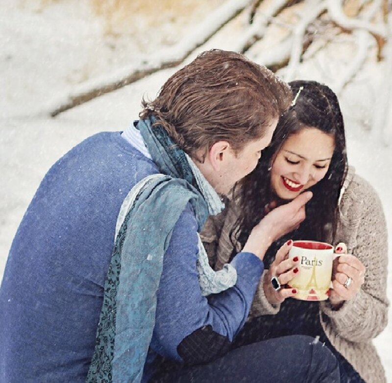 Couple in Snow — Blue, Cozy