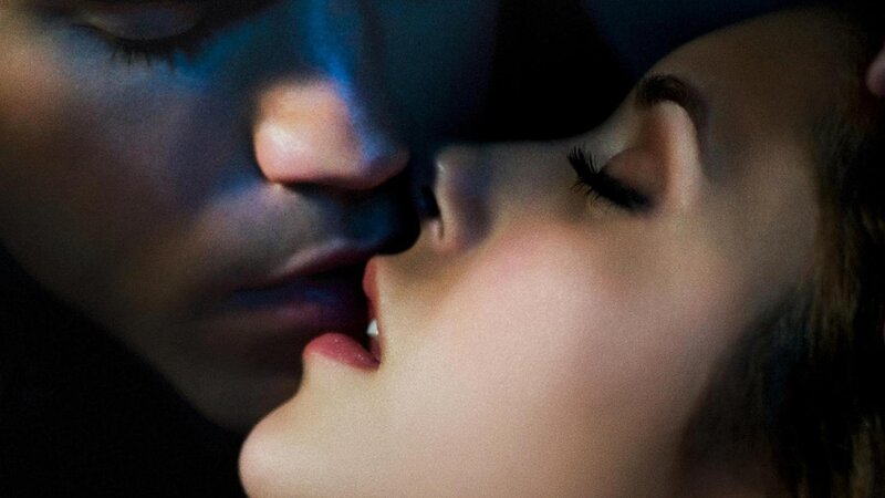Couple Kissing — Blue, Intimate, Night