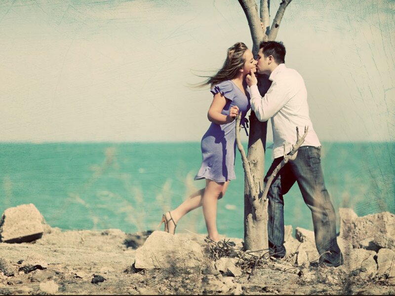 Couple Kissing by Sea — Blue
