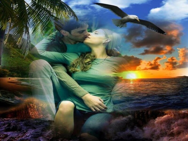 Couple Kissing on Beach — Green, Romantic