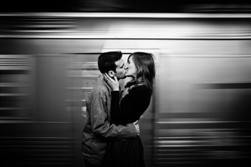Couple Kissing on Platform — Black