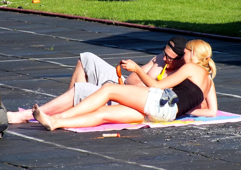 Couple on a Blanket — Black