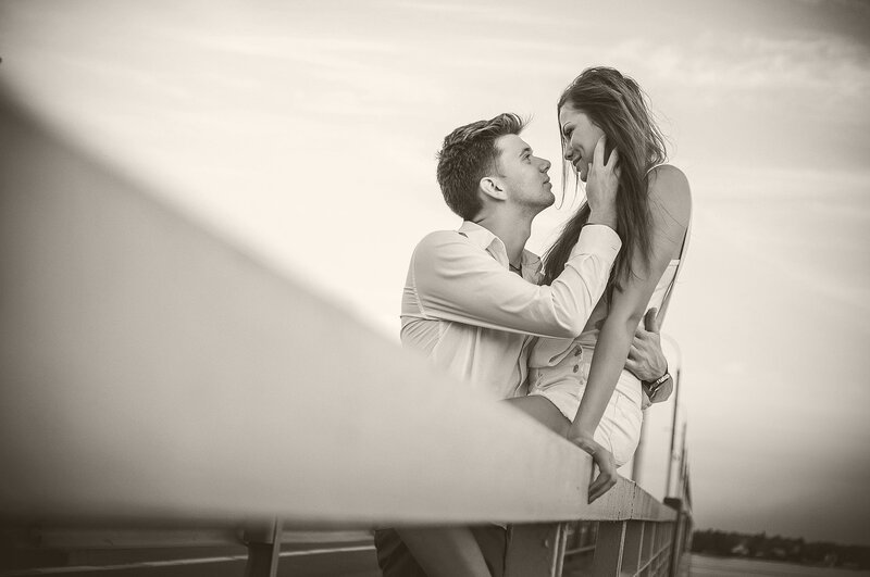 Couple on a Bridge — Black