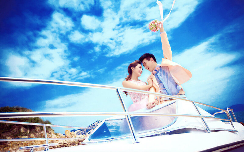 Couple on a Yacht — Blue