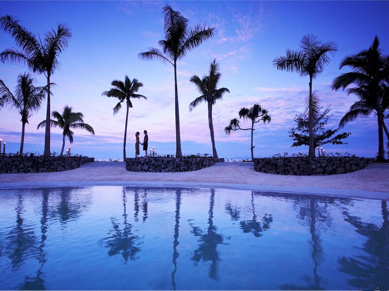 Couple on Beach at Dusk — Blue, Serene