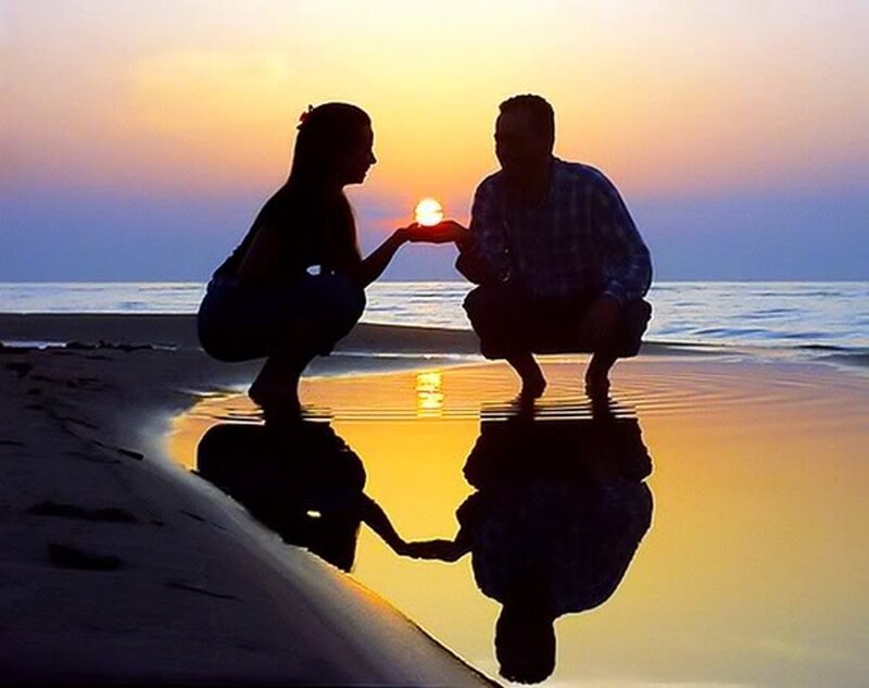 Couple on Beach at Sunset — Yellow
