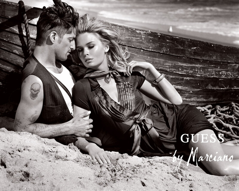Couple on Beach — Black, Dramatic